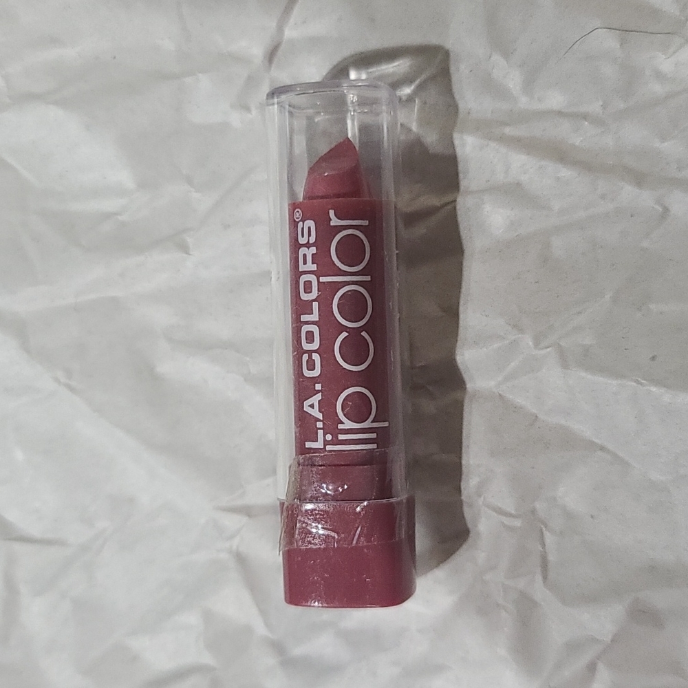 L.A colors lipstick